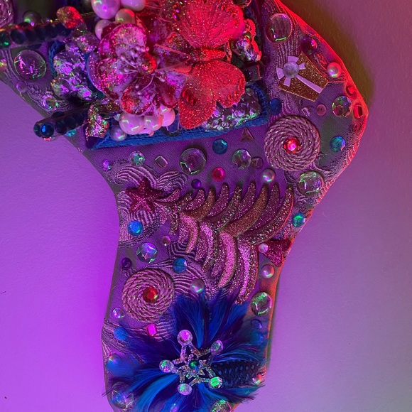 KEEPSAKE (Handcrafted) Luxury One-Of-A-Kind Christmas Stocking (Wunderland) - Picture 4 of 5